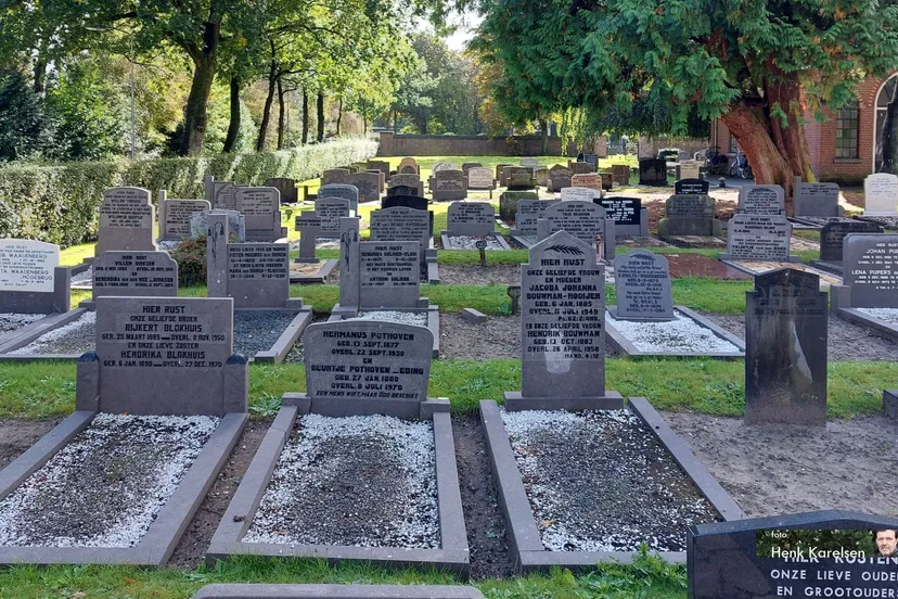 2021 10 06 begraafplaats graven grafzerken
