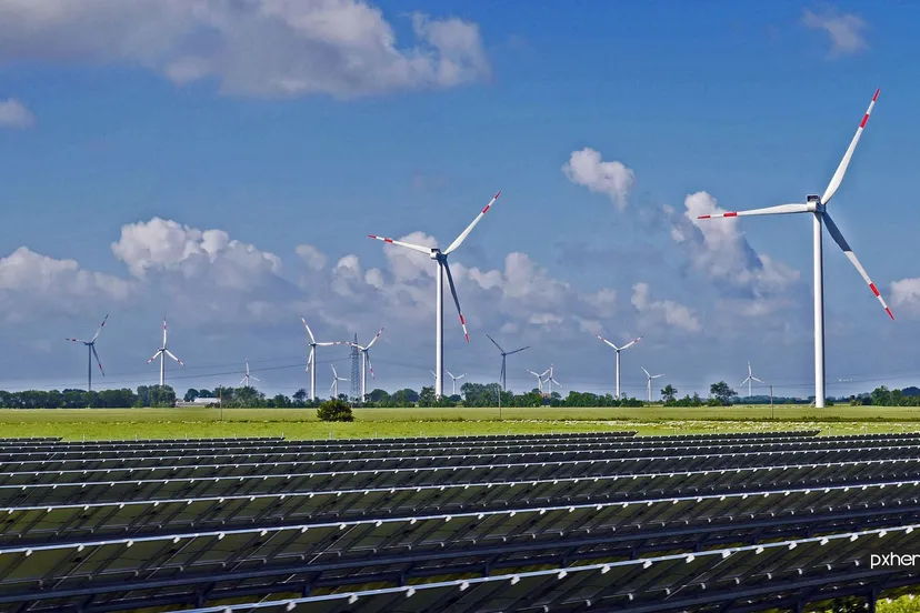 2021 11 17 zonnepanelen windmolens sky field wind environment feed machine 638728 pxhere