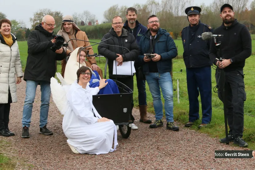 2021 11 22 kersverhaal samen oip weg