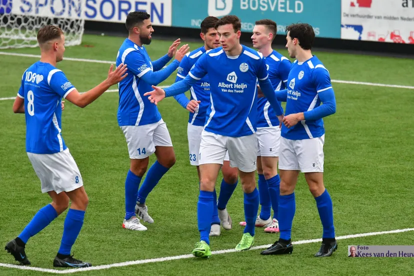 2021 11 27 veensche boys vsco 27 11 julian goal