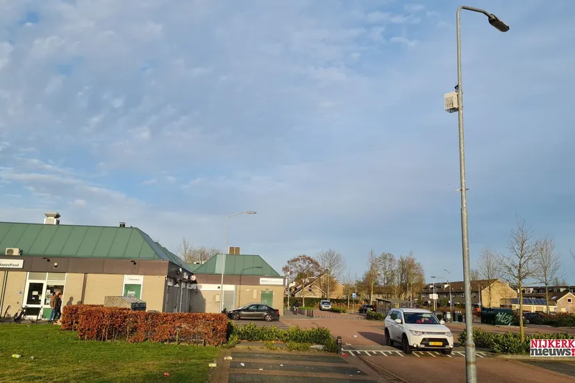 2022 01 03 mosquito aan paal paasbos002