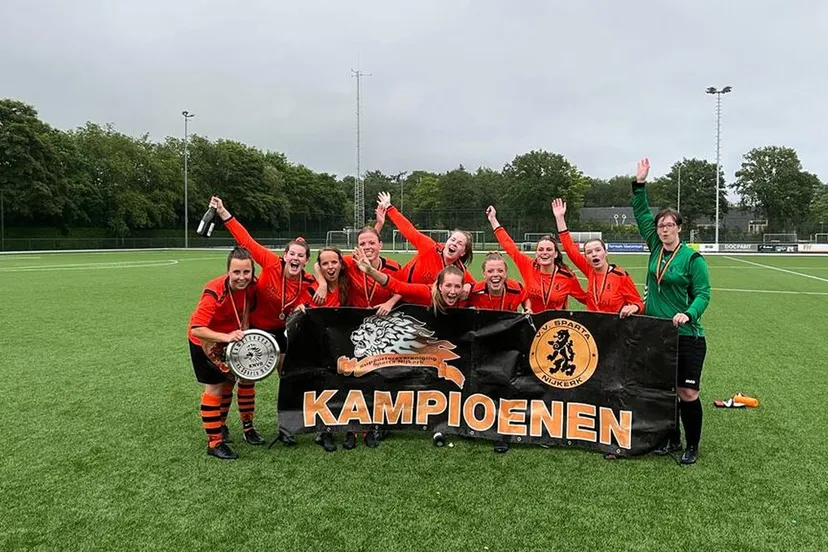2022 05 21 sparta vr7 kampioen