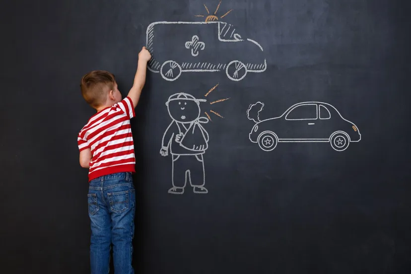 2022 07 13 slachtofferhulp jongetje krijtbord