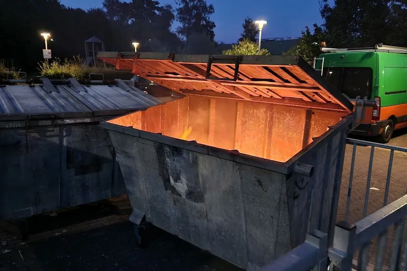 2022 08 24 weer brandstichting in container nijkerk afbeelding 1