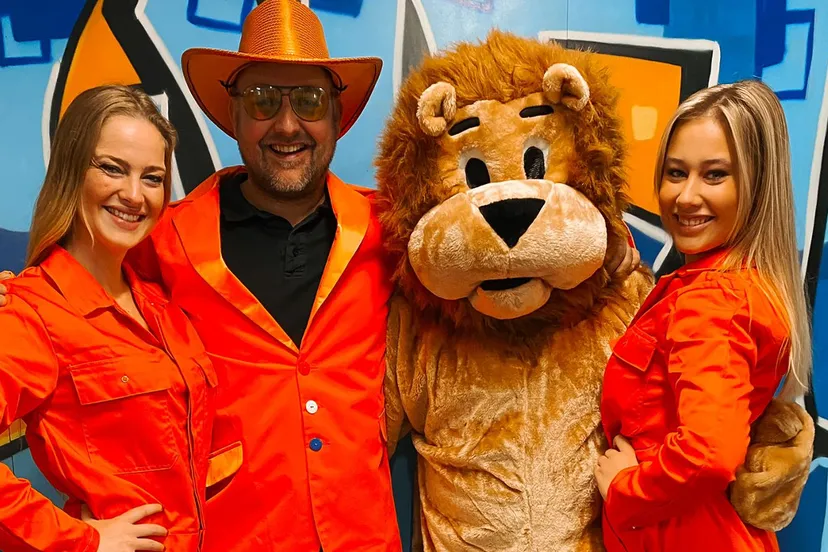 2022 11 07 johny glitter