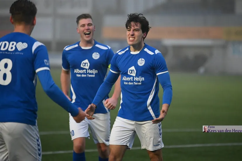 2022 12 10 veensche boys ovc 10 12 tom hoofdfoto