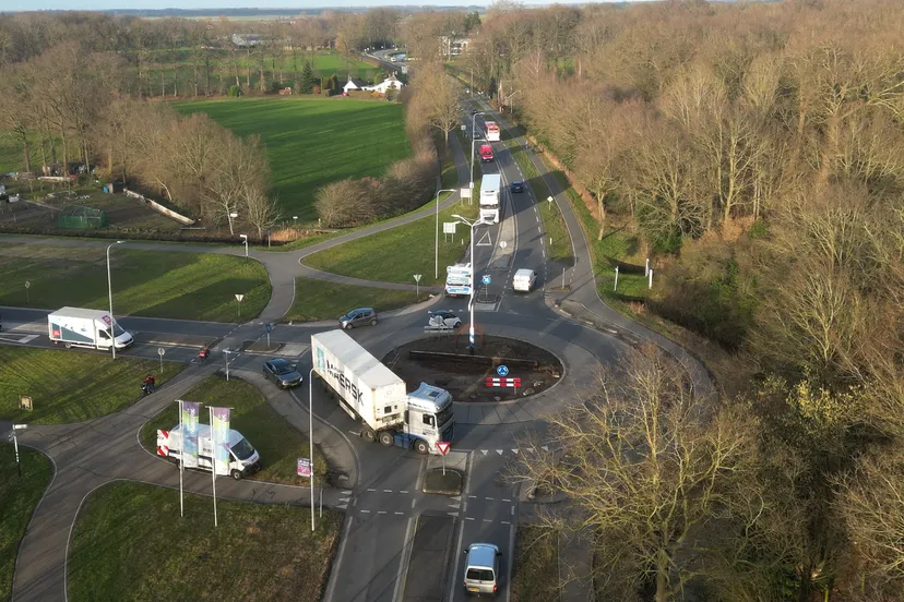 2023 02 06 vrachtwagen klem