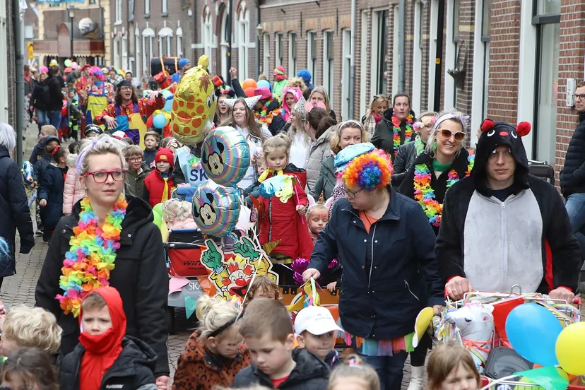 2023 02 17 carnaval het baken r015