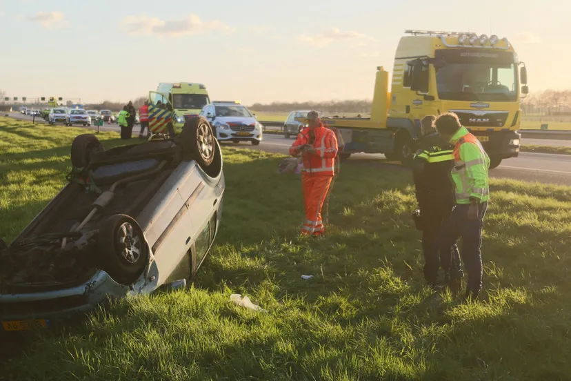 2023 02 26 auto op zijn kop