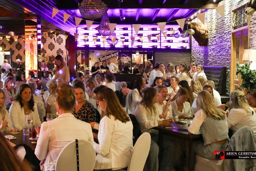 2023 05 14 ladies night 07