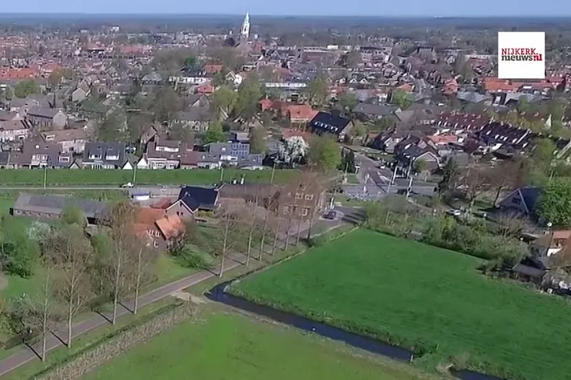 2023 08 16 doornsteeg holkerweg