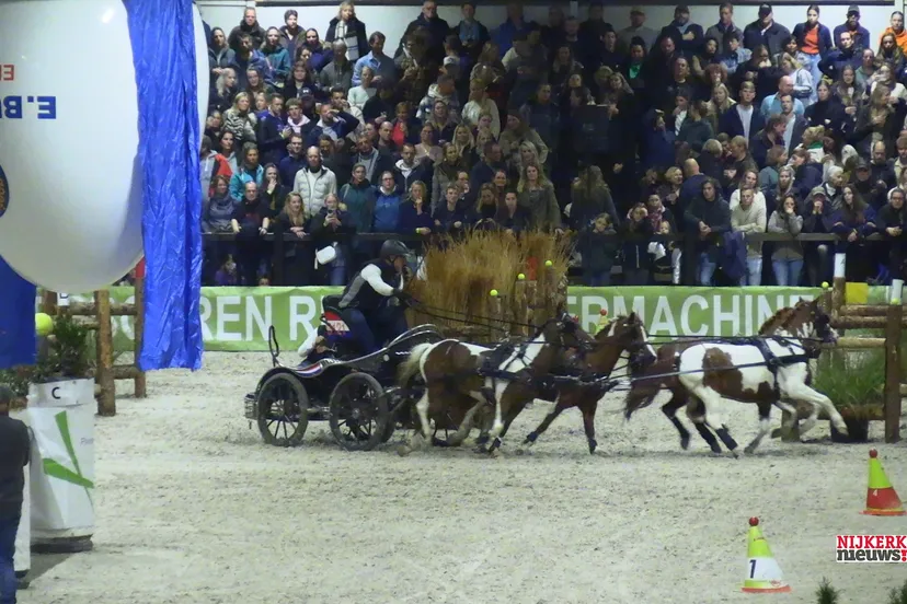 2023 11 05 menindoor 52