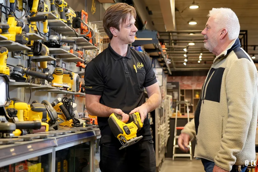 2023 11 16 ek retail hubo