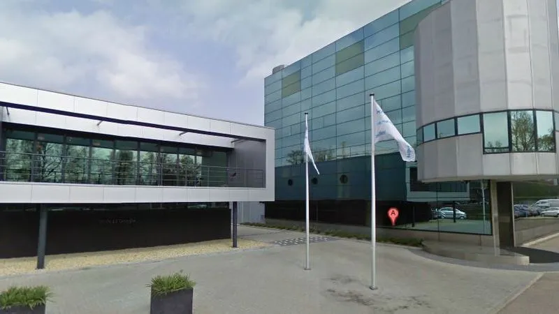 ahknrujei4rvknp9zjy269vrj 222934