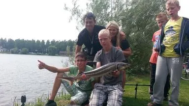 apjw1bjtnbisaff2wwo9dow79 2013 08 27 karpernacht jeugd 072