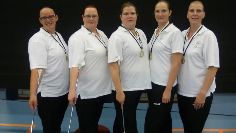 avo2swt6vhglira1tr7sq4m0y 2014 10 19 majorettes