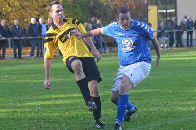 axtza7f2nhqu2bpyuep0qcooz 2013 10 27 veensche boys vios 26 10 brom