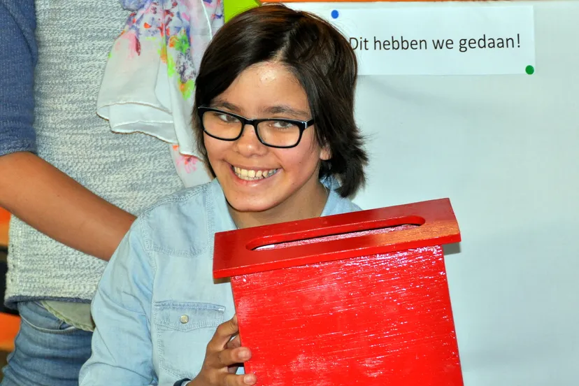 azk0t91xkoydupf6v5m78uvoj 2014 08 17 ambassadeur van t4a gizem sonmez