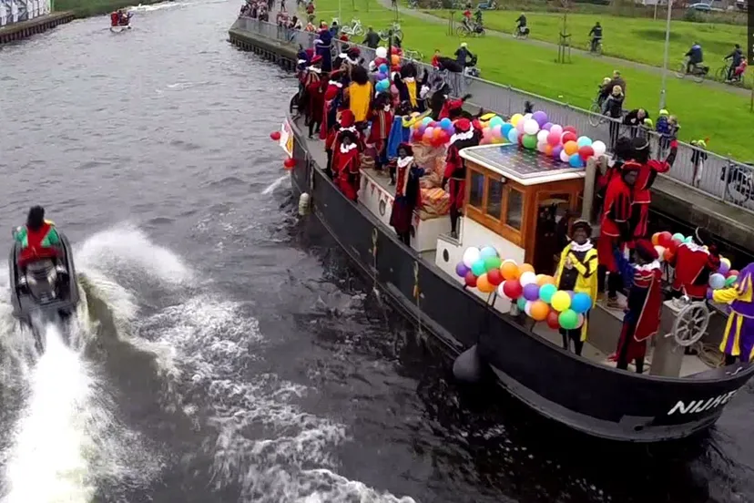 bkd0uxfw8gegfdcyqqw18yi7c 2014 11 15 inticht sinterklaas