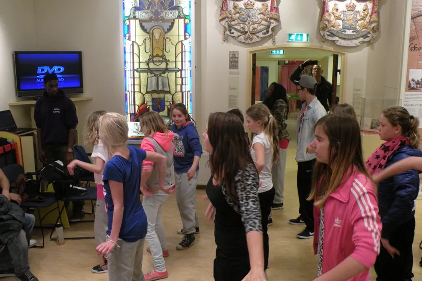 bqjucc9z5upf0y05lx9us0l6w 2013 06 21oudnijkerkdance in motion foto