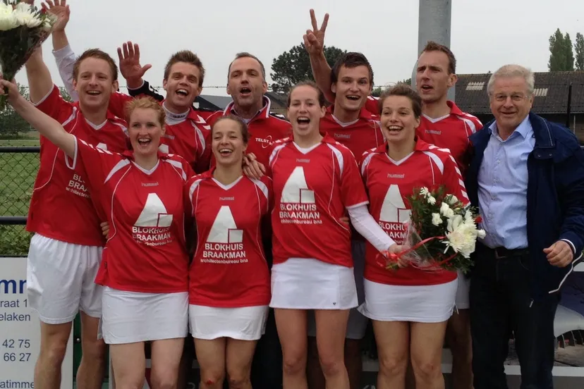 bxvycf2zxogjqnz6mge2xqm8s 2013 06 03telstar