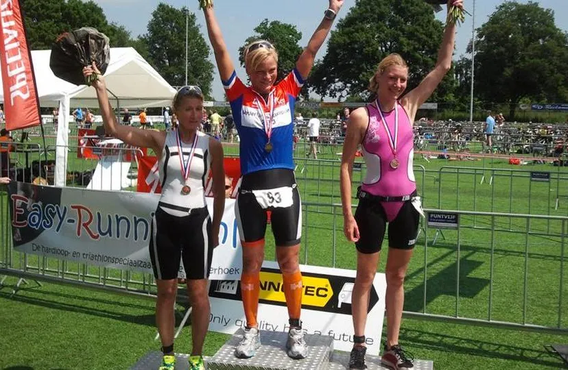 c8iv9lokf9chqg5m49chqfzav 2013 07 06 podium didam