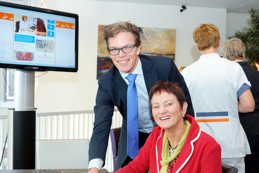 cguqi1duzftblqvkia5ru3i3s 2013 12 12 opening mammacentrum harderwijk