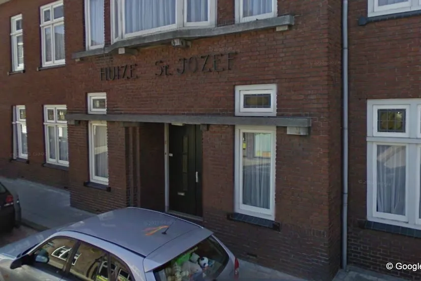 ckoh3h27dkzw52t2boy3x1bls 2013 10 04 sint jozef