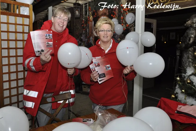 curewfwfbw1tusn1e7ob623m1 2013 12 09 rode kruis