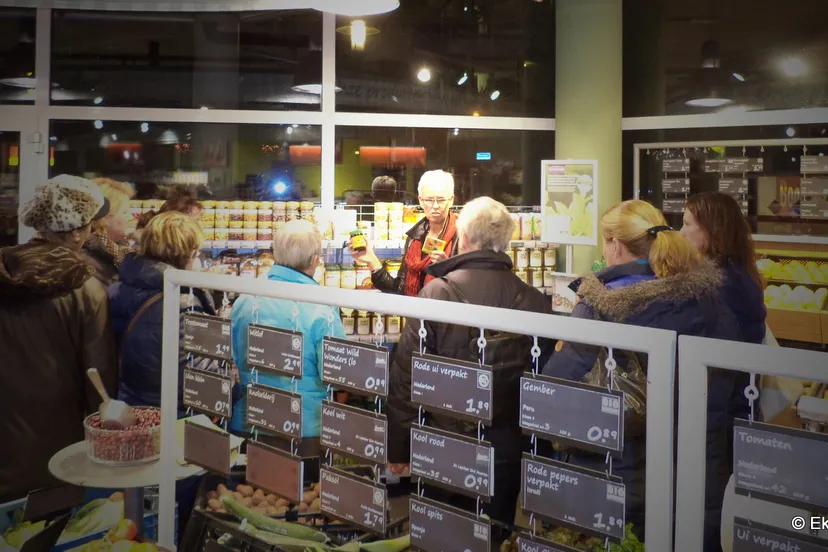 d28vhmugtdzxj4qxnw1r9iw7q 2013 11 28 ekoplaza supersafari ria wassink 2