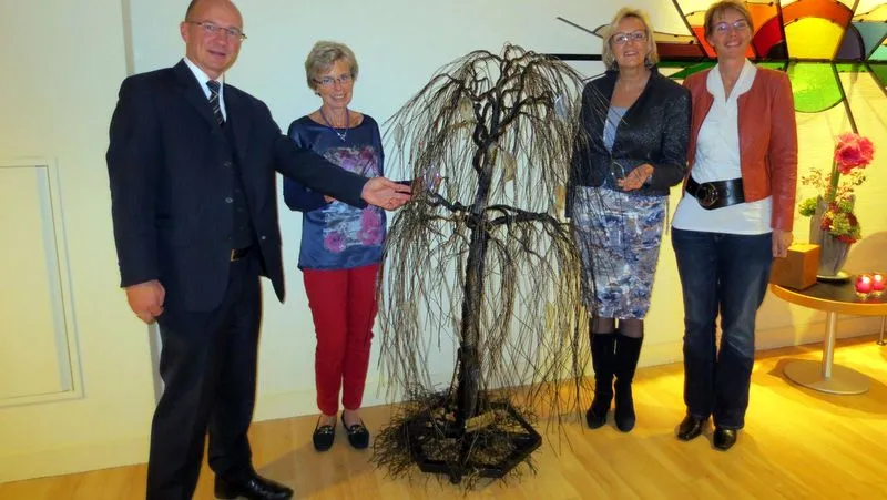 dak6hq6j9bk789c5lc8zmbyrt 2014 10 18 troostboom hospice