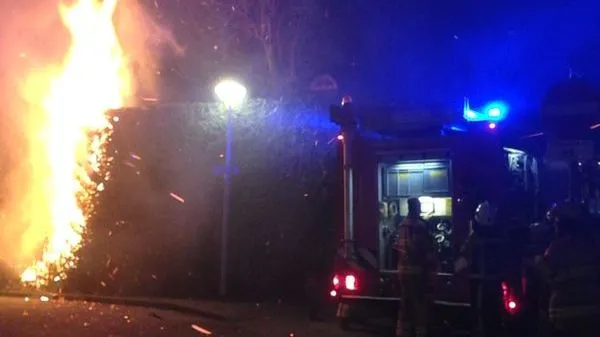 de238ykax9mxt8ev3omc8w9sd 2014 01 04 hegbrand synagogepad 1