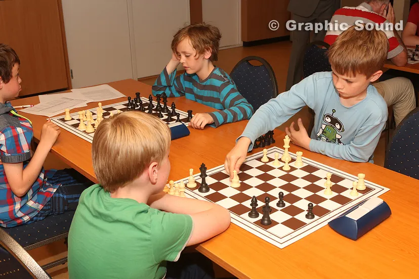 dge87k2kv8fq1ltihpba34eck 2013 06 08schaken3