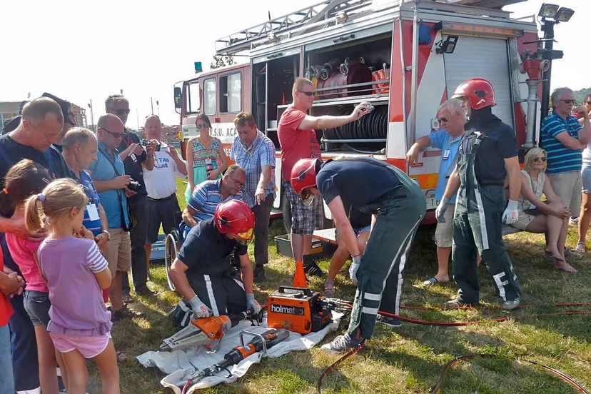 dl3gpdcvw19h4jh8srb5msciw 2013branweerautoacatari