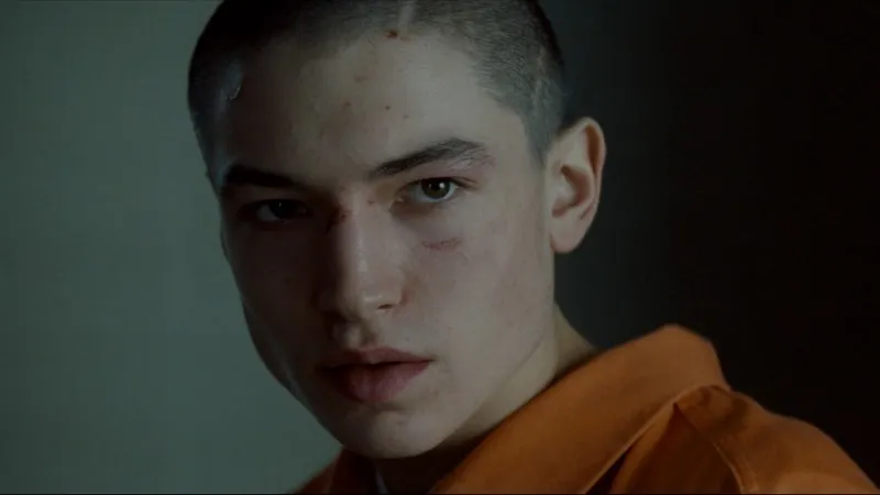 esuaniwbqzuo22w869tqynej9 largeweneedtotalkaboutkevinblu ray13