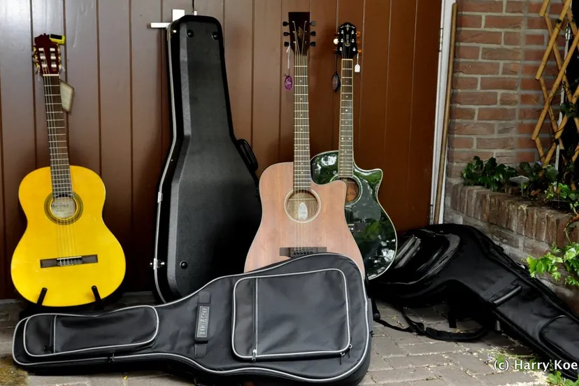 f9nwcejoykbd8uixg3918ae62 rollocastle2