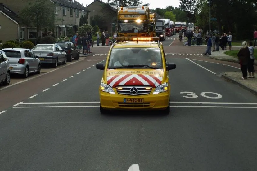 fp7qljpqg3e9rfzhbjq7m04rh 2013 06 14toeterfeatijn01