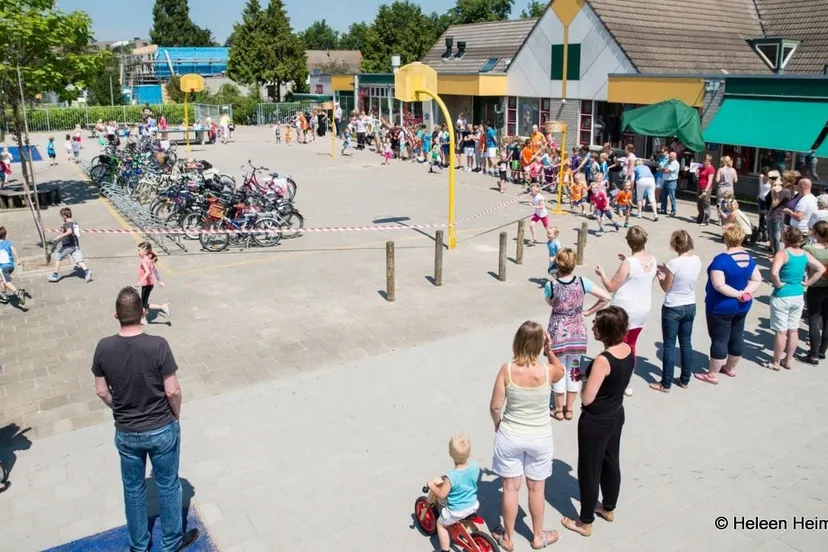 ga2hxj2nwgfzib72324vmz55d 2014 07 05 ichtusschool sponsorloop02a