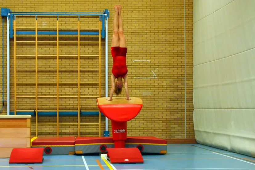 hbkcj6o3un1fyzjvcsxqpcx0s 2013 06 09hellasnoelle van den hoogen in actie