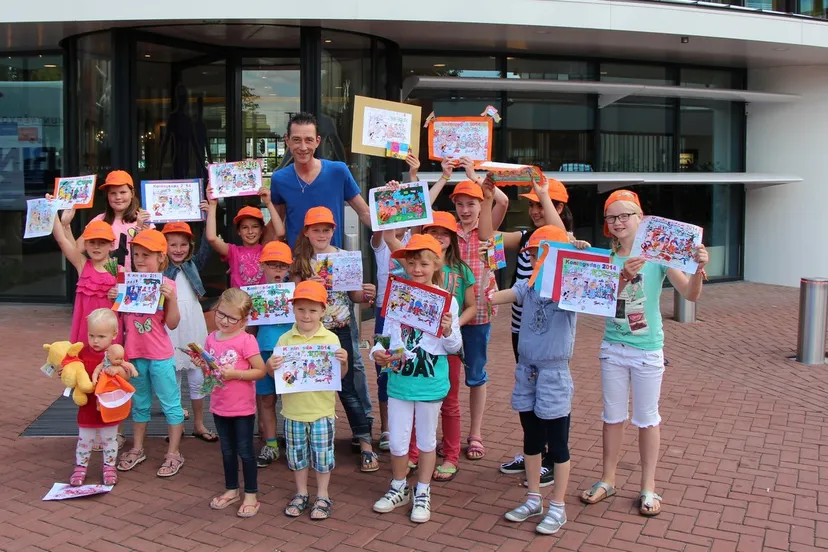 hc5mrne5veqmmggmwesv6ktu5 2014 07 10 oranjevereniging