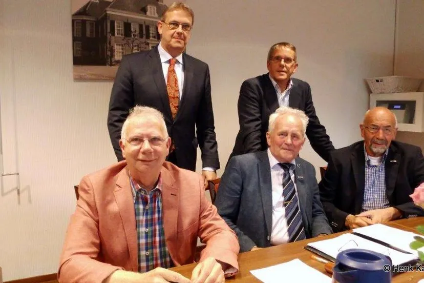 hcpohrb0o3rbkdxom6nvvapgs 2014 04 29 eabn 3