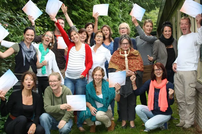 hdbfitf0biq8b5gw2fxc8gqrz 2013 09 19 pestentrainer geslaagden omp 14 september