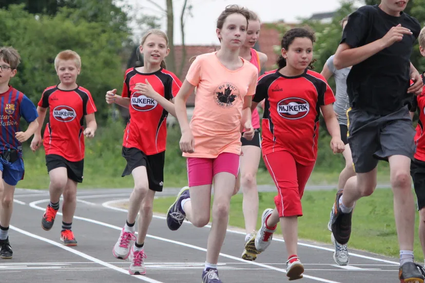 hw6auc48m7ix06pfxbma6kc75 2013 07 01avn