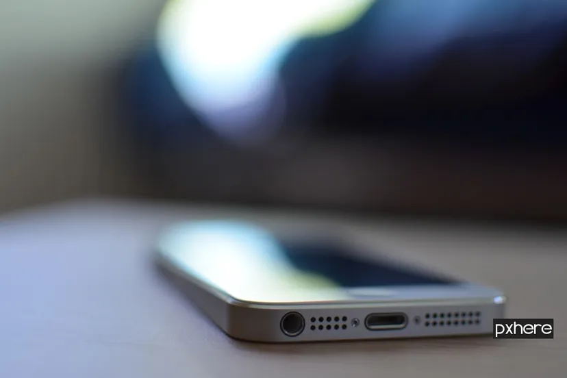 i2020 04 01 telefoon phone smartphone mobile apple technology phone 99033 pxhere