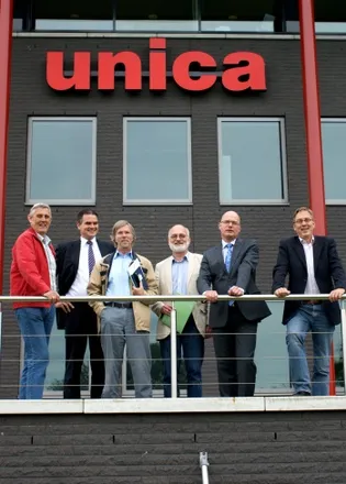 iga8opgpwj29ycwqza842avsq 69145