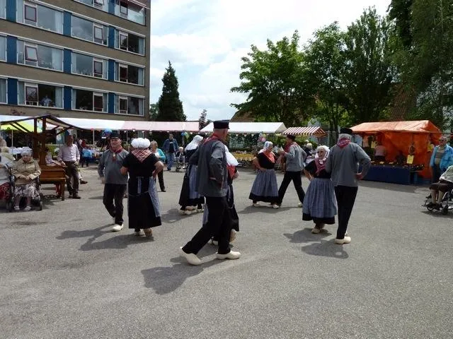 igamjkl5ijqkgye26bm1y2sxy 2013 06 24zomermarkt 2011 24