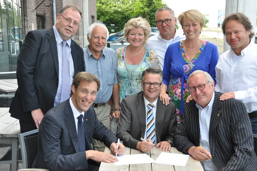 j2f0axtwot45sj57e8lvi6qoa dsc3285