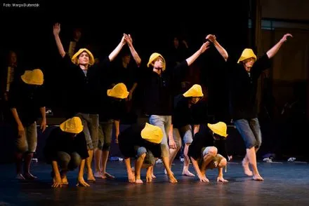 j3t1rvkn9v9dxon93oavp66jm 112292