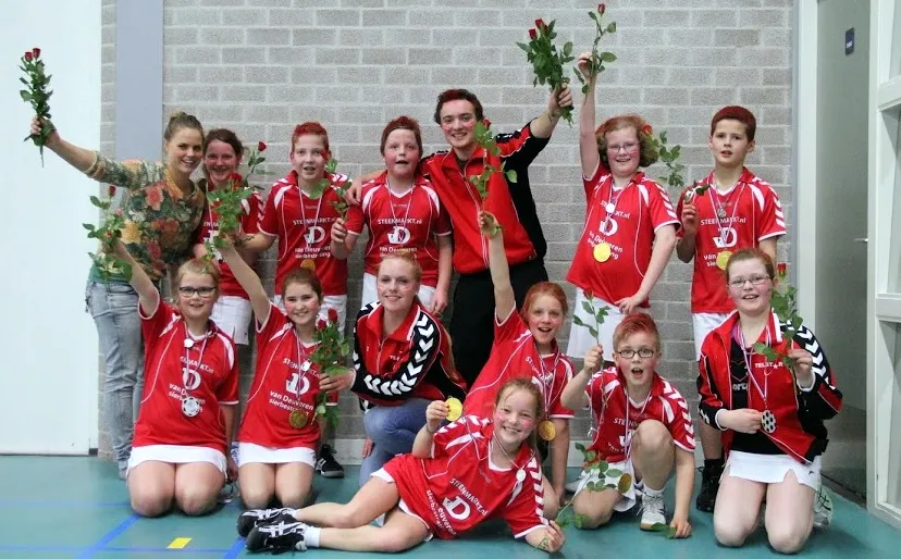 jn6nff2ljfzjwigst5axzmxfn 2014 03 23 telstar d3 kampioen 2 1