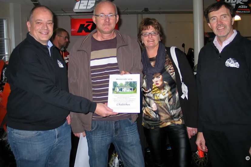 johklbfksiwbw1anzijjmj72l 2013 11 30 stimon